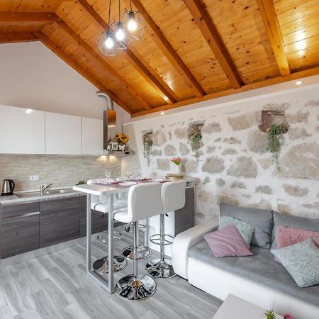 Apartamento Little Stone House Buici  Exterior foto
